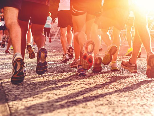 B-H RUNNERS IN PAIR OF MEETS