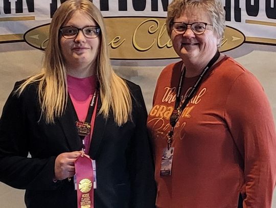 BOSSE WINS AT 4-H QUIZ BOWL NATIONAL CONTEST