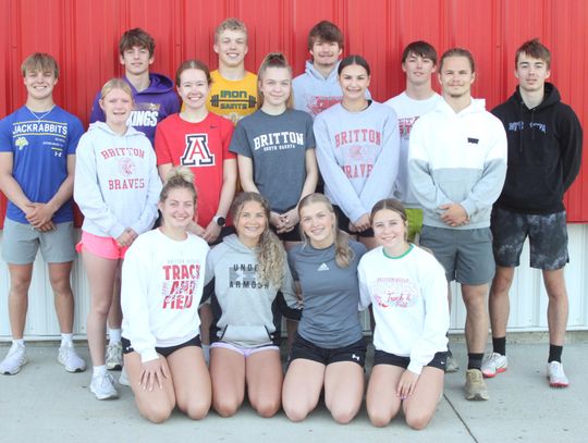 BRAVES SENDING 13 TO STATE TRACK