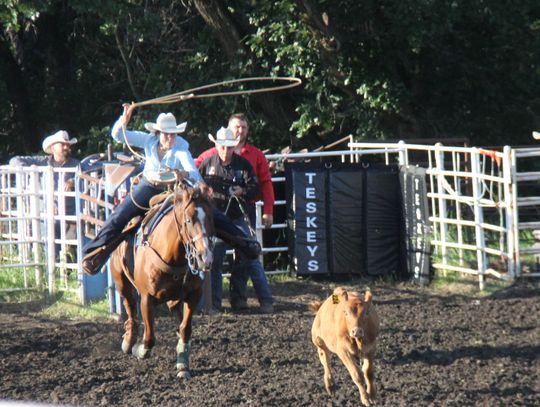 BUCKHORN RODEO DELIVERS THRILLS
