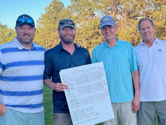 CHAMBER HOSTS TOURNEY