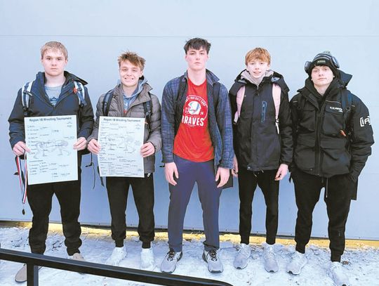 FIVE MATMEN STATE-BOUND