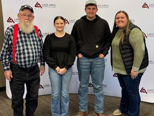 KNEBEL SCHOLARS HONORED