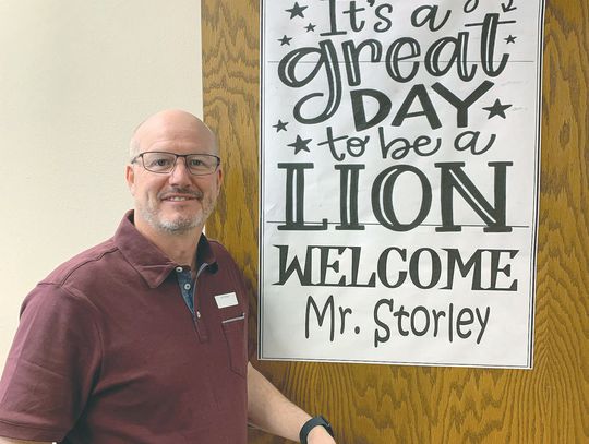 LA BOARD: STORLEY RESIGNS AS SUPT.