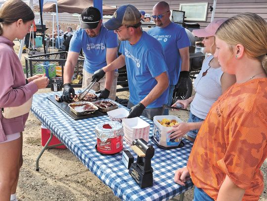 RIB TEAM INSPIRED BY GRANDMA AND GOOD FOOD