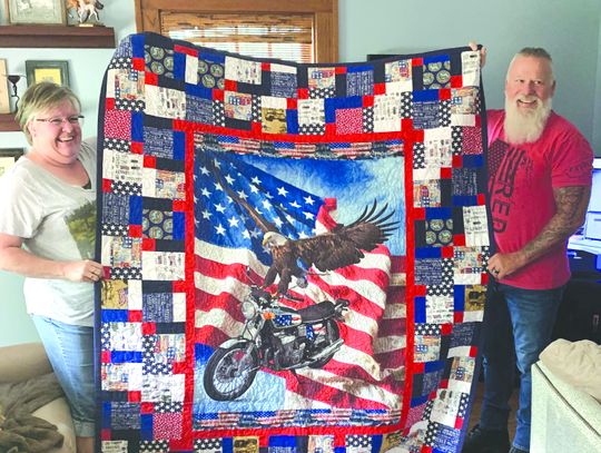 SEWING PATRIOTISM: Roehr’s Quilts Honor Vets 