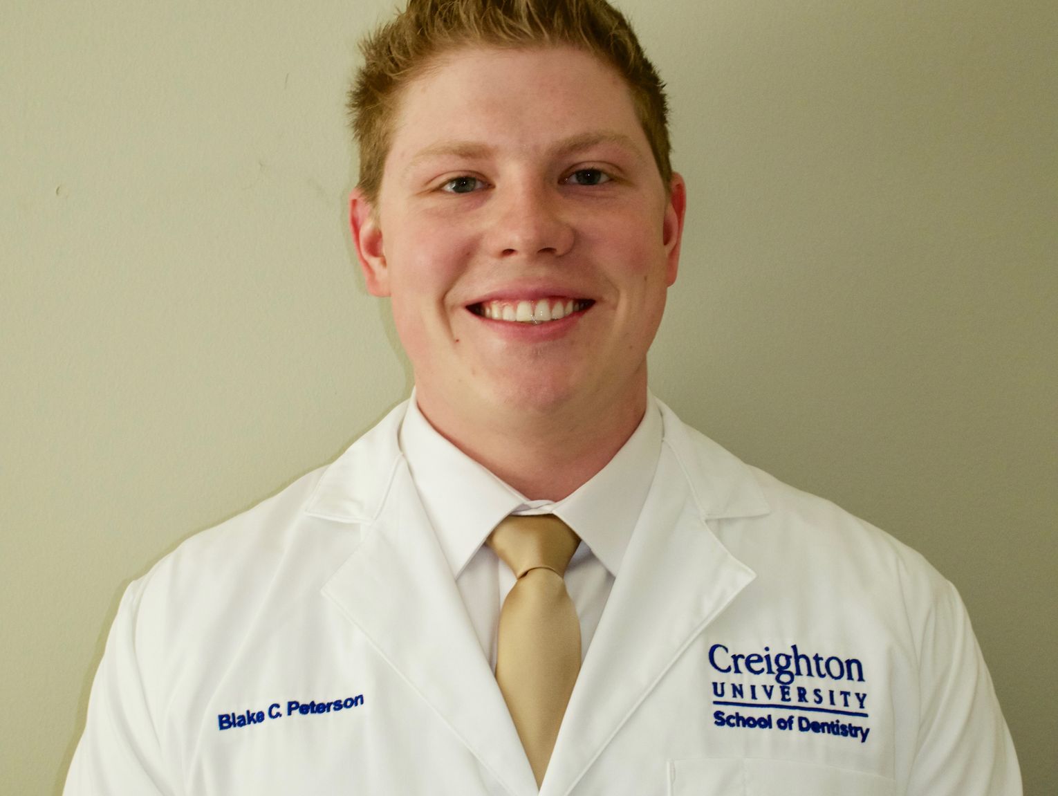 COMMUNITY RALLIES AROUND NEW DENTAL PRACTICE AND YOUNG DENTIST