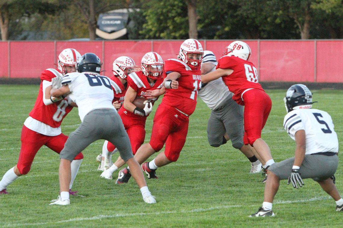 B-H GRIDDERS WIN BIG ON HOMECOMING