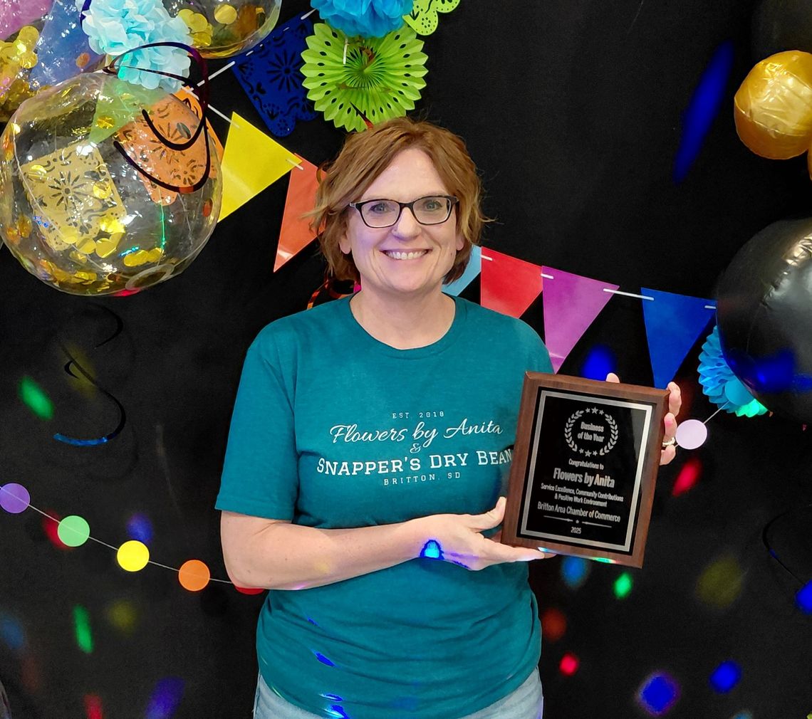 BRITTON CHAMBER HONORS BUSINESSES AT BANQUET