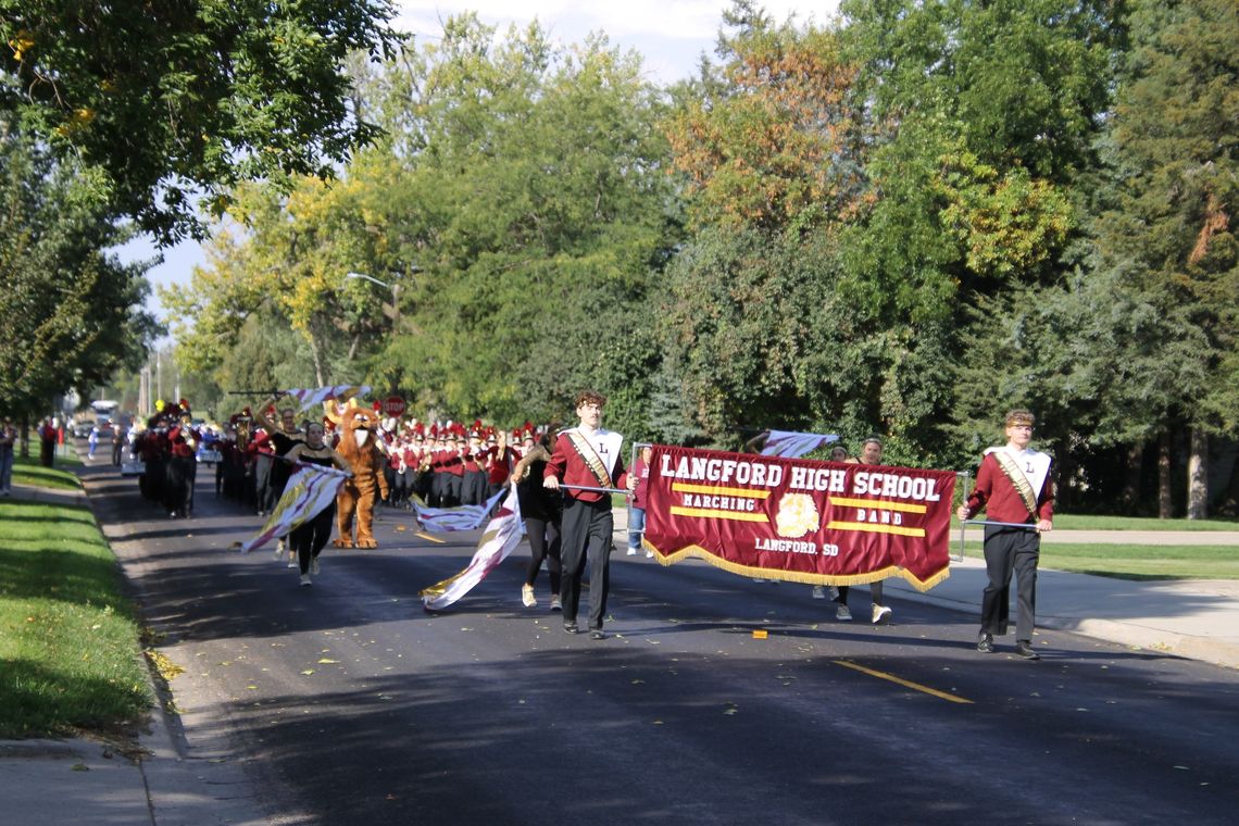LA, B-H MARCHING BANDS STAY BUSY, GROTON FRIDAY