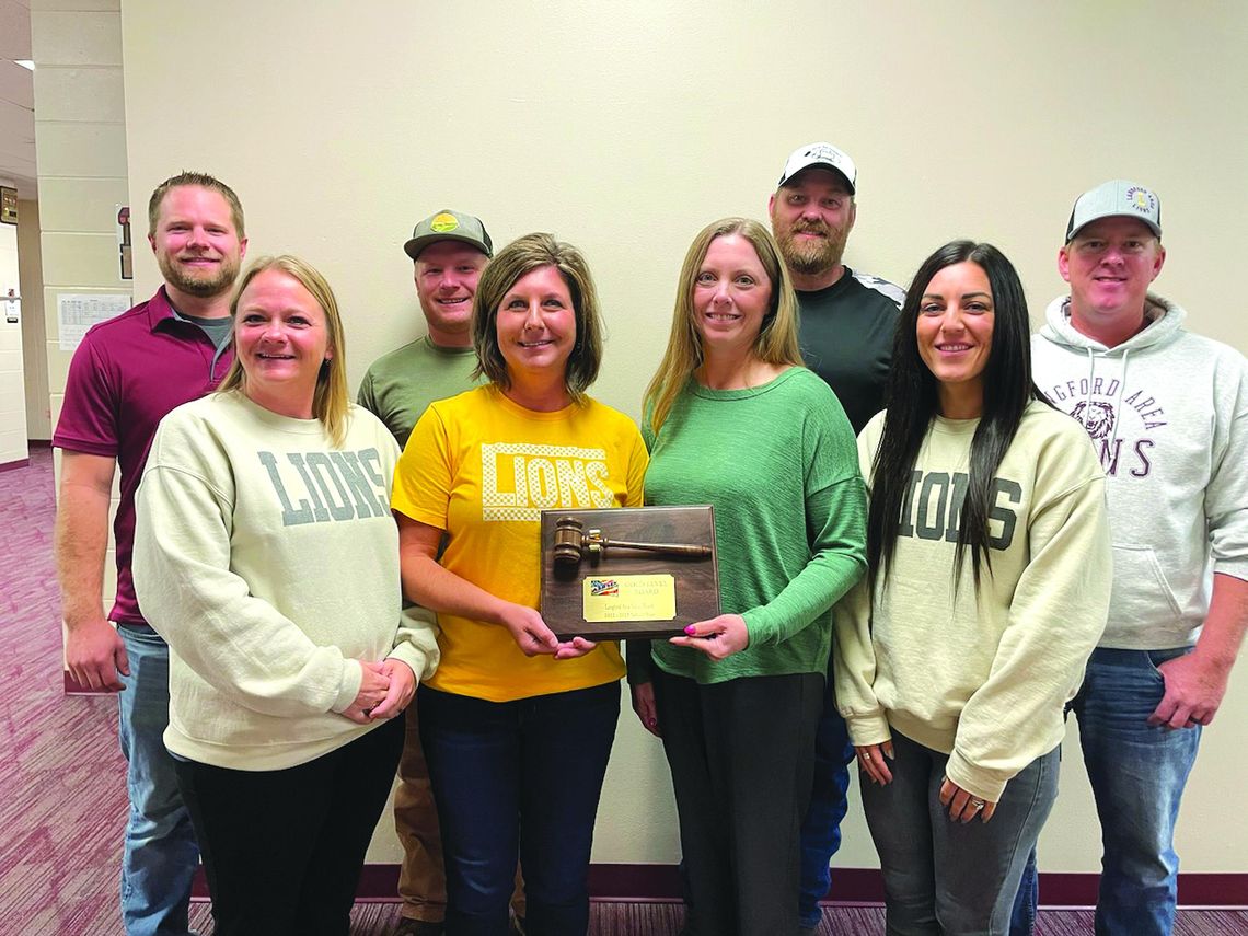 LA BOARD RECEIVES GOLD LEVEL AWARD