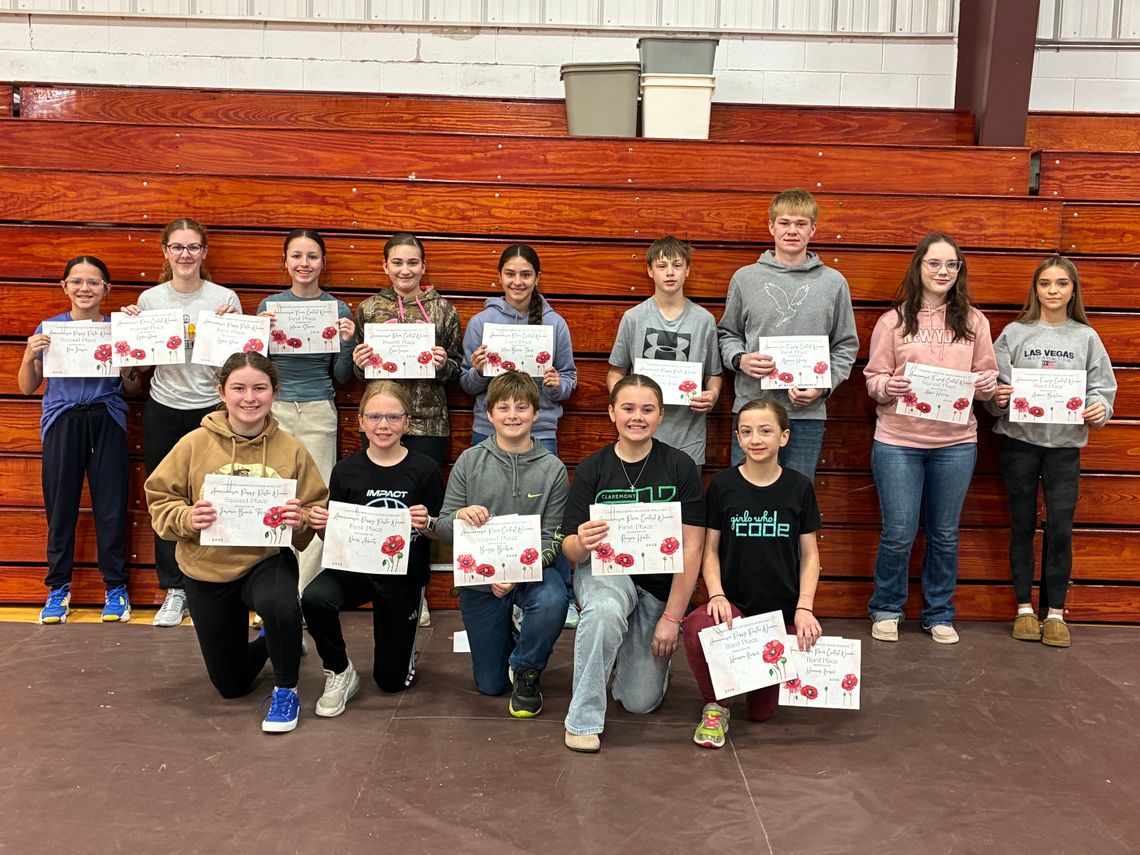 LA STUDENTS PLACE IN AUXILIARY CONTESTS