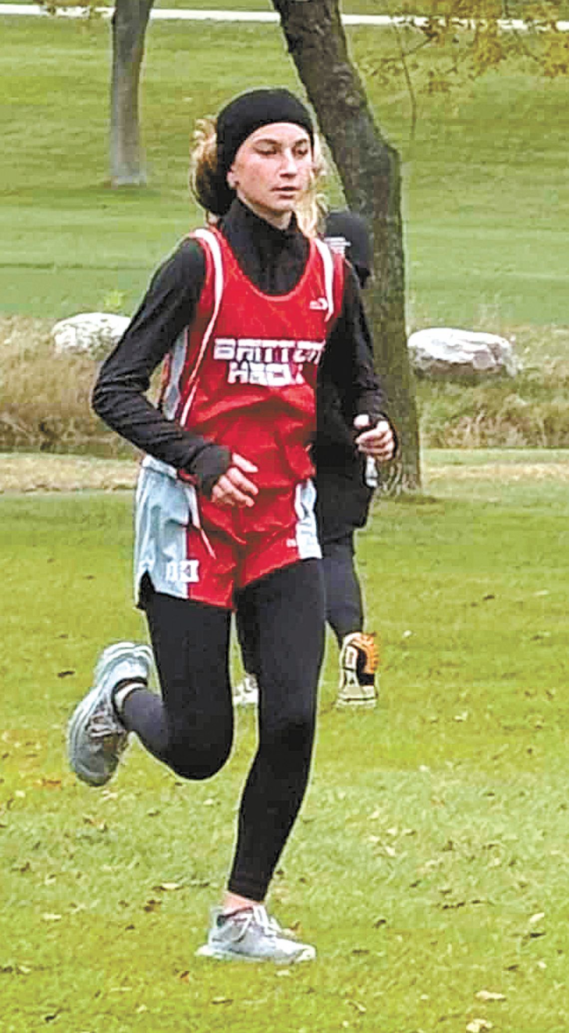 RUNNERS IN REGION MEET RUNNERS IN REGION MEET